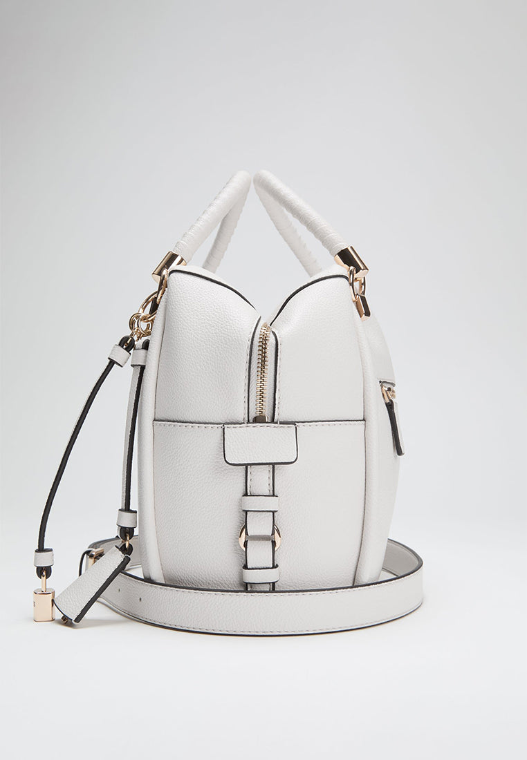Danya Satchel