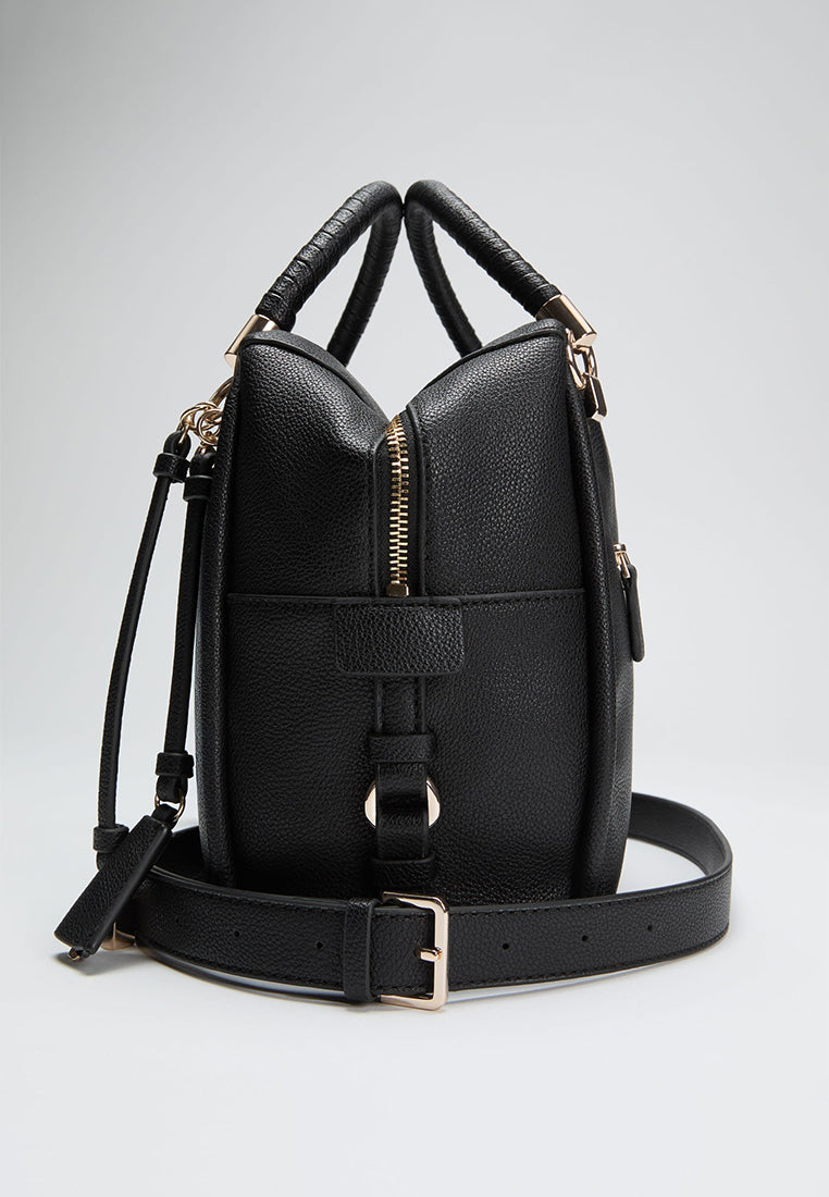 Danya Satchel