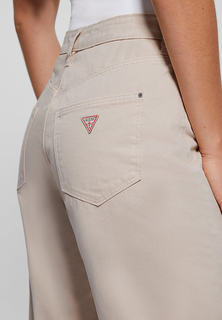 Bellflower Twist Leg