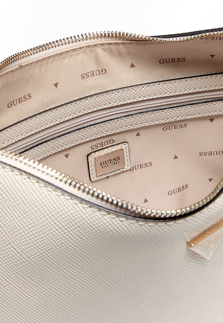 Danielle Med Shoulder Bag
