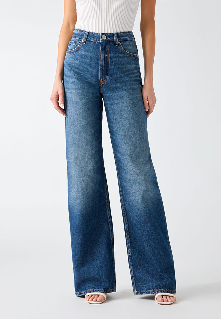 Wide Leg Jeans